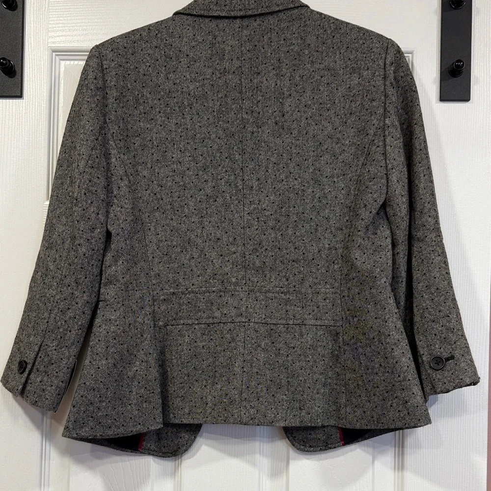 Banana Republic Women's Charcoal Blazer - Picture 6 of 6